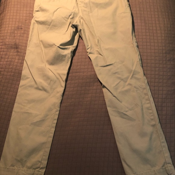 Banana Republic Khaki Pant - Picture 2 of 3